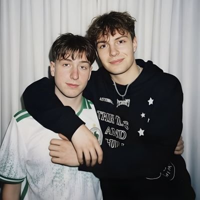 96HxrXio96's profile picture. 🇰🇪 | 16