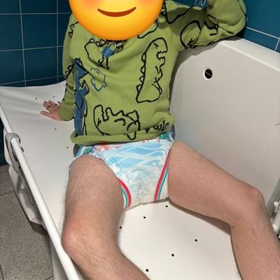 Max 🦖 | Kent
Little at heart + ABDL
Soft, shy, comfort vibes
Diapers help me relax (not always kink)
Also have an adult kink side (18+)
Love RP & kind people