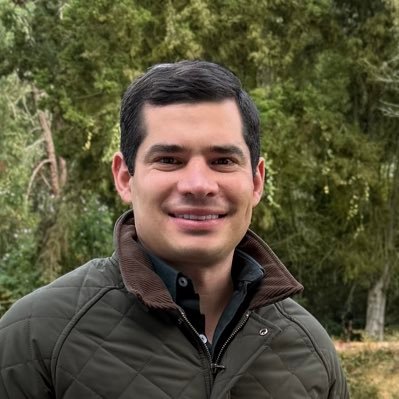 luisdavidelorza's profile picture. Abogado - Especialista y magíster en Gobierno del Territorio y Gestión Pública