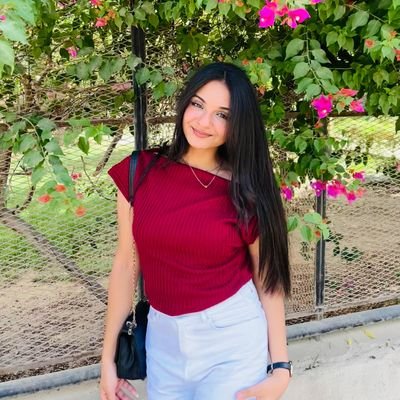 Semonda_Sameh's profile picture. Choose my path for me, because in your hands I put my life❤️‍🩹🤲🏻
26/4♥️✨
pianist 🎹♥️