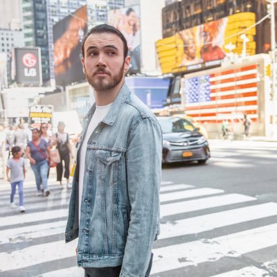 macvenezia's profile picture. Usually falling asleep after my first cup of coffee ☕️