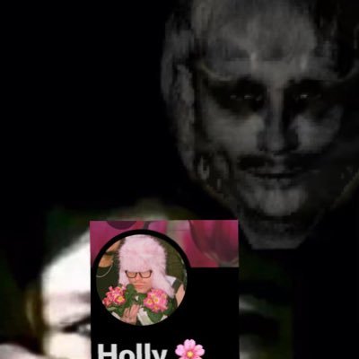 Hollyy2002's profile picture. 23 🌷| heb dit onder de knie als een kruisband!