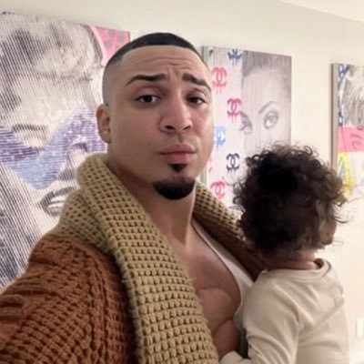 thebearadlebul_'s profile picture. Crypto Since '16 | 600K Social Reach | Real Estate & Airbnb Investor | Built 6-7 Figure Ventures Anonymously | Millionaire Mentor | Unmasking Reptilians 🦎