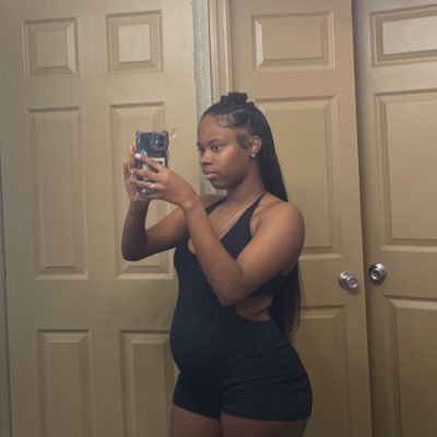 feenforpooh's profile picture. just a libra
