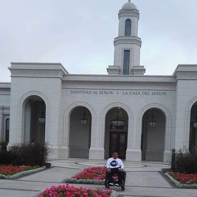 marcoscarbajalr's profile picture. Esfuérzate y sé Valiente.
Yo estoy contigo.