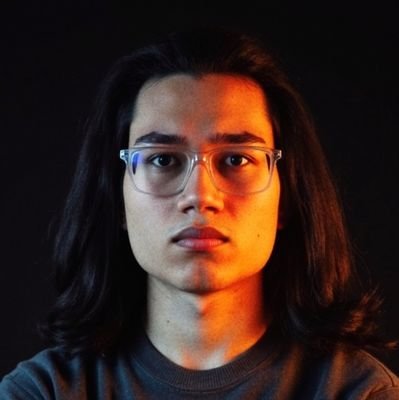 Estudiante de Economía en la @Univhesperides | @LibertyTalks_ | Alumni | @fppchile
Anarquista filosófico y tibio a ratos