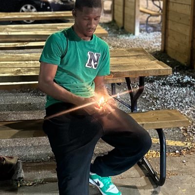 CurveExclusive's profile picture. NSFW 🔞 | Fansly below $7 free to Follow ⬇️ | STRAIGHT | NO Collabs! respond on Fansly mask creator