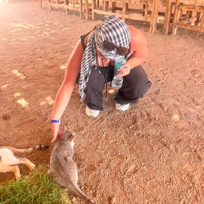 saarahcqt's profile picture. 