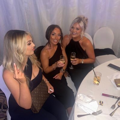 paigey_cairns's profile picture. Happenin stupit