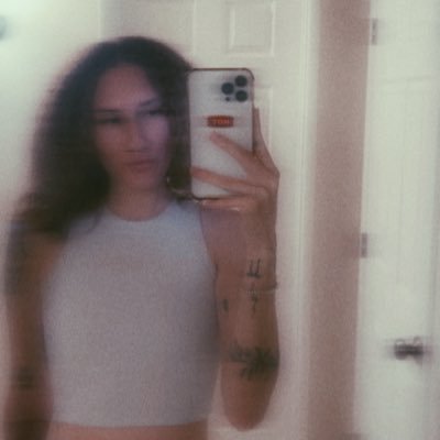 MicaelaaRenee_'s profile picture. 