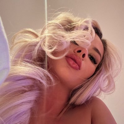 JudgesSmit48960's profile picture. 