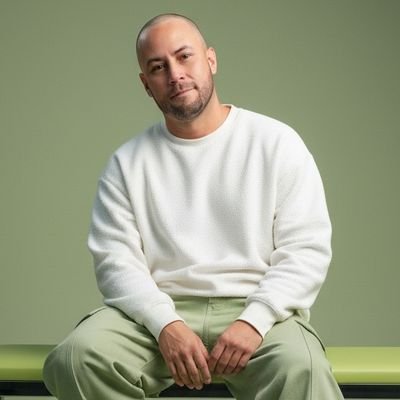 _augusto's profile picture. Vou ver se dá um dinheiro falar umas groselhas aqui.