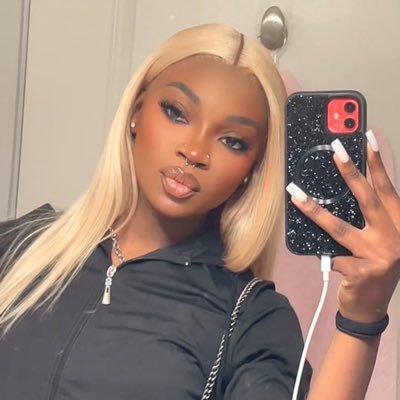 MMAKAYLAAB's profile picture. riahB