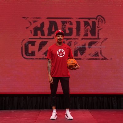 MikeWillVizion's profile picture. AD of Digital Media Strategy @RaginCajuns (MBB,BSB,& T&F) | SHHS Athletics Hall Of Fame Class’23 | Previous: @Knightsbaseball @gwu_mbk |