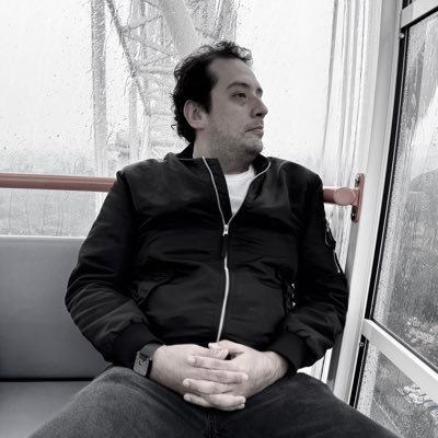 RICHARD_A17's profile picture. De todo un poco tilines