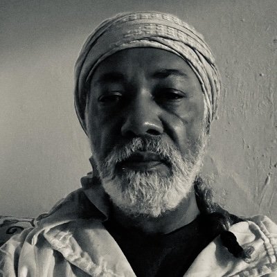 AdliYacubi's profile picture. Author & Designer ✍🏽 | Rabbānī Studio
Exploring faith, heritage & memory | From Chains to Qur’an
📍 Joburg | 🌍 https://t.co/PWV8E9ULCw
