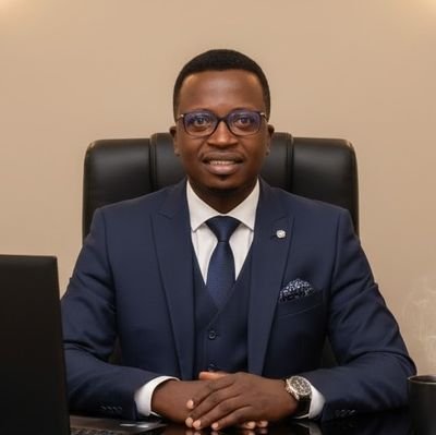 Enochjr26's profile picture. I’m a Data Analyst and IT Support Specialist who loves turning raw data into clear insights and keeping technology running smoothly for everyone.