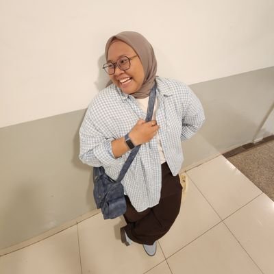 Nisnus8's profile picture. 