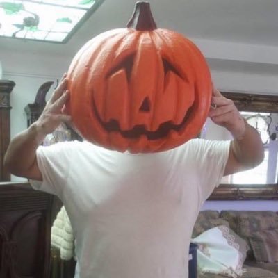 joltrexomar's profile picture. mi corazón es un engrane. mi sangre Guinda mis venas Blancas. IPN Cruz Azul Raiders; vivi los dos 19 de Septiembre NADA ES PARA SIEMPRE ♻️ lee y eres humano