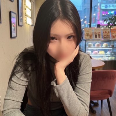 riona_live113's profile picture. TikTok 大人の配信はこちらから⇩😚✨