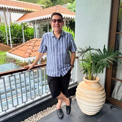 sahnih's profile picture. 