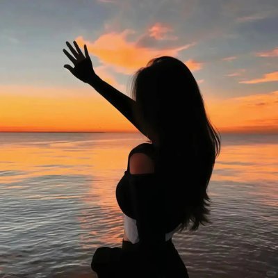 zsgeo99972311's profile picture. Being gentle to others, loving life, and staying independent is the version of me I adore.