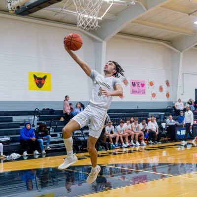 Tre_ball2008's profile picture. Hooper of Faith All glory to God Anahuac Tx Pg/Sg 6’2 170 @richardssmithlll@gmail.com 3.6 GPA