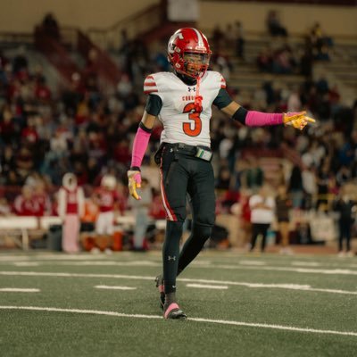 showtimec3eazy's profile picture. #AGTG🙏🏿 @cordovalancers|3.0-3.6| C/O 2026 🎓160llbs 𝟔’𝟎 #FS #receiver email: jonescarnell42@gmail.com  coach @coachdolliver :phone- (279-266-1010)