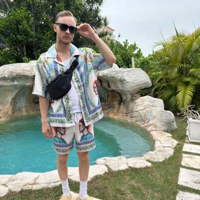 harp_dollasign's profile picture. ORIGINAL BINKER || Washed up rapper mid major gambler || IG: harpdollasign || Yankees || Duke ||