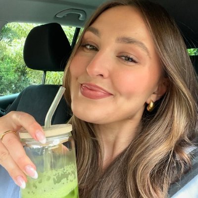 Ella54243's profile picture. Be kind. Work hard. Stay humble