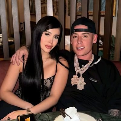 eiberalexi42637's profile picture. 😀