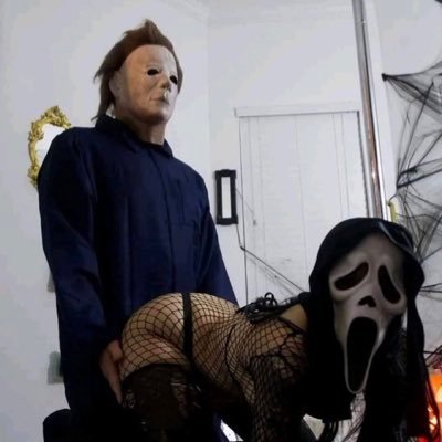 OTWTFYM2x's profile picture.