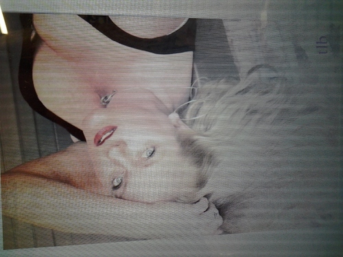 photochick75's profile picture. I am an Inspirational photographer. I hope to inspire each and everyone of you by seeing the world through my lens..