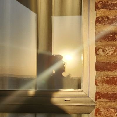 isalemora's profile picture. Padawan amante de las palabras y fotógrafo aficionado