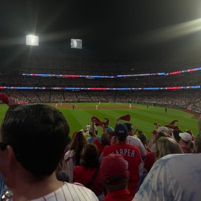 pesofromthe0's profile picture. new page