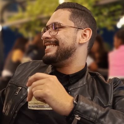 dcarnevalig's profile picture. Relato mi vida aquí desde el 2012, no lo hagas personal.