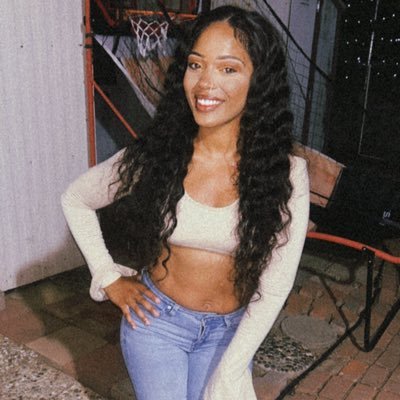 Yanabana_'s profile picture. ❤️ 10|10|10 🙏🏼 #KMinksLashKollection ✨👑💛