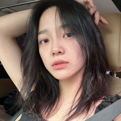 yoonklr's profile picture. Future's gonna be okay★

              bts paved to way