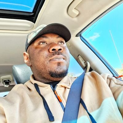 BridgeMaximus's profile picture. F.C BARCELONA ❤️ ♤Messi♤ 
Poker♧◇♡♤
Entrepreneur 
@Everybody's bar and grill Kirksville M.O TUJBHUNW