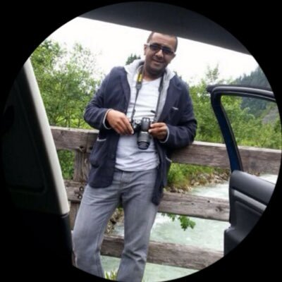 اللَّهُمْ إني أستودعتك نفسي ووالديني وأهل بيتي ووطني يارب ...