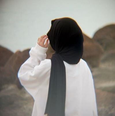 nastarann98's profile picture. دل اگر عاشق شد، جهان عاشق می‌شود..