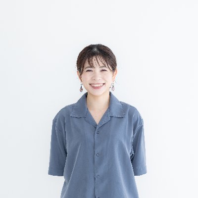 nakanecoo's profile picture. 合同会社かくはなす代表 | じもじょき.netちとせ代表 |
会議やイベントの議論を1枚にまとめる人🖋
グラレコ×写真で記憶と記録を両立📷
行政／NPO／企業研修／広告制作対応