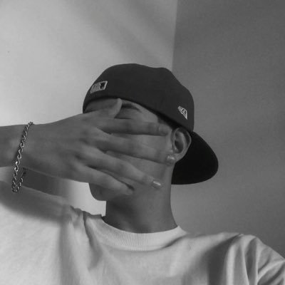 shazamtweets_'s profile picture. 