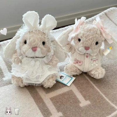 oqobxajq's profile picture. 新しい場所に行くたびに、その土地の料理を食べることで深くその文化に触れられます。🍤💬