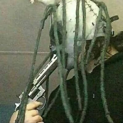 d0glozer's profile picture. dead shtwt acc.  people = shit. 🦴 bipolar asf