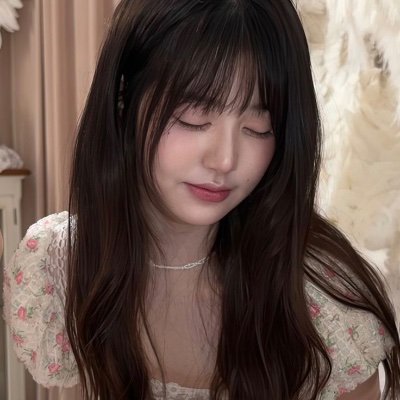 nicegixrl's profile picture. Cybuss — sell and buy.
