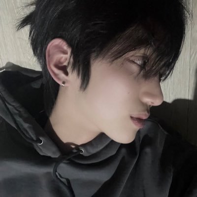 lotiology's profile picture. 🍒❤️