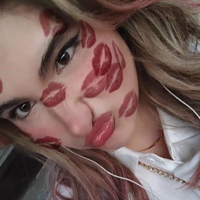 kagarros's profile picture. vivo a mi bola