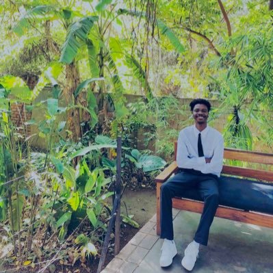 jamesbrong221's profile picture. I always come late because good things takes time🇲🇼🇿🇲