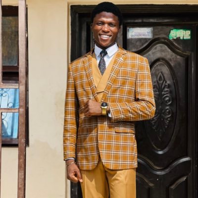 Aristarchu27611's profile picture. 